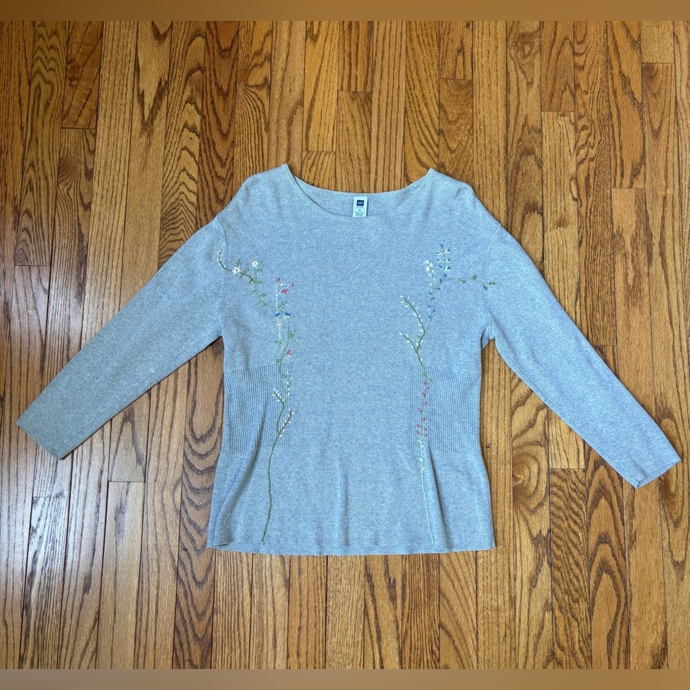 GAP Gray Long Sleeve Top with Floral Embroidery